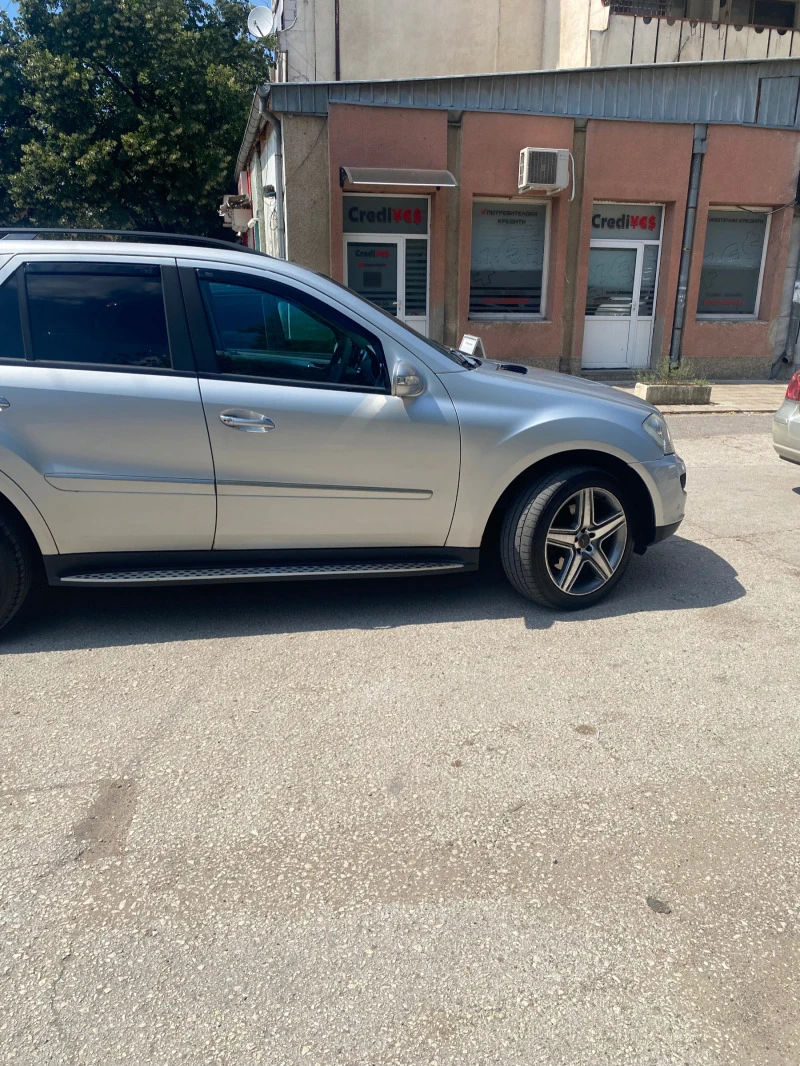 Mercedes-Benz ML 420, снимка 5 - Автомобили и джипове - 47577936