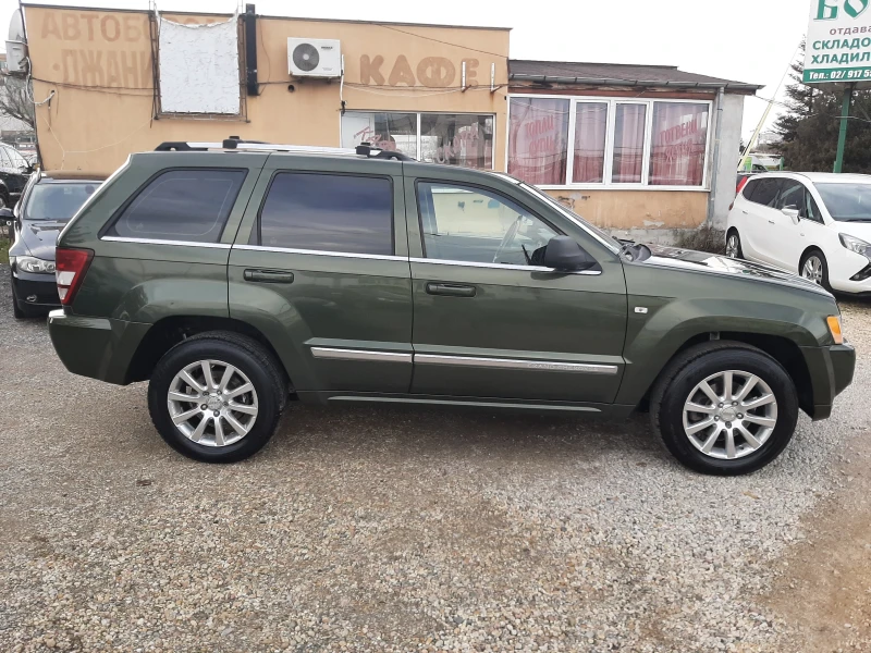 Jeep Grand cherokee 3.0CRD-OVERLAND, снимка 4 - Автомобили и джипове - 48344927