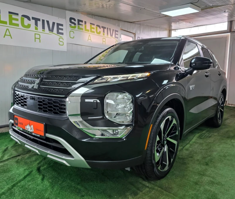 Mitsubishi Outlander  PLUG-IN HYBRID PHEV SE S-AWC