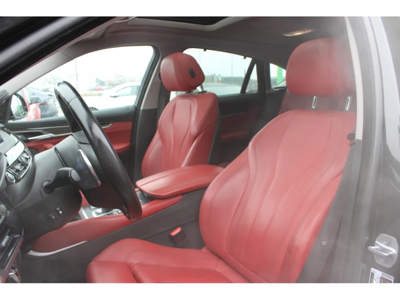 BMW X6 xDrive35i| Red Interior| 360 Camera | Blind Spot L, снимка 11 - Автомобили и джипове - 53353957