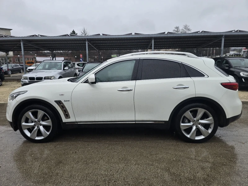 Infiniti QX70 3.0D 238к.с Топ състояние FULL, снимка 7 - Автомобили и джипове - 53510486