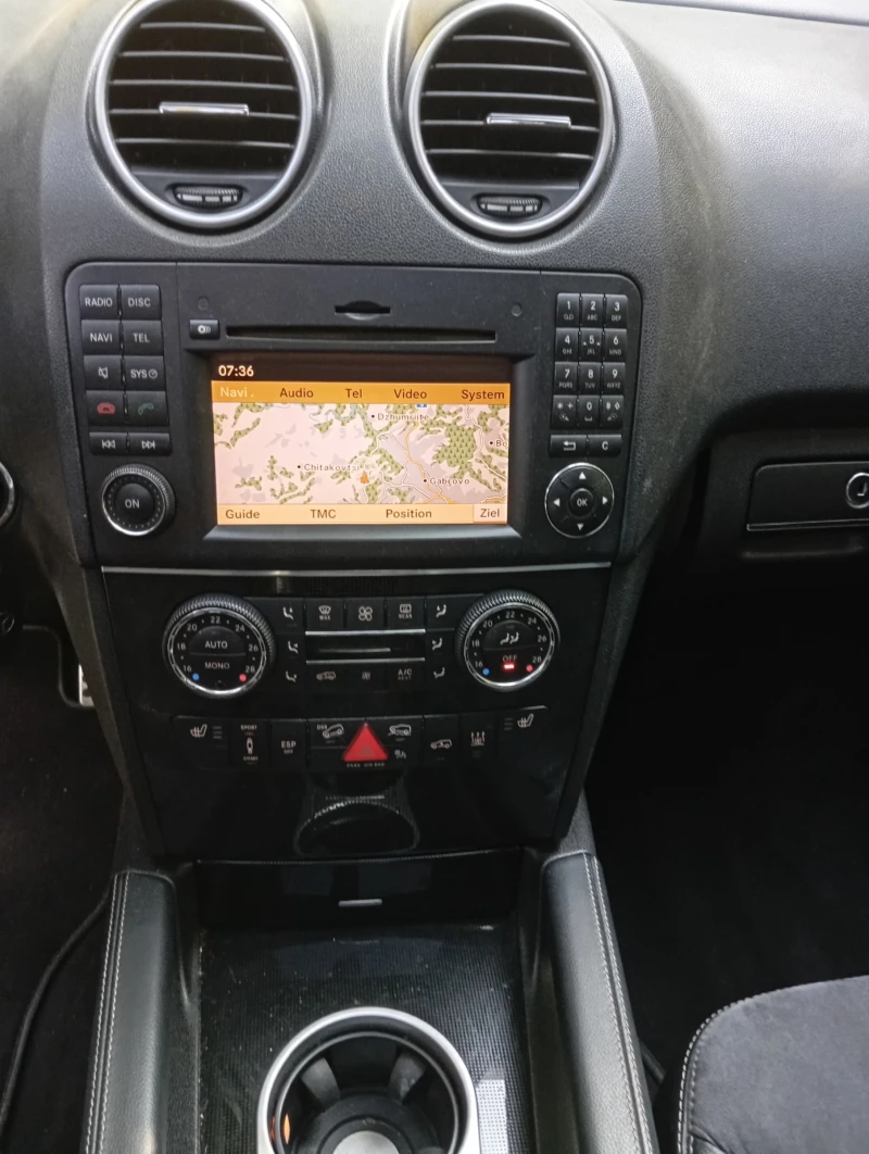 Mercedes-Benz ML 350 МЛ-350D-NAVI-КОЖА-КЛИМА, снимка 9 - Автомобили и джипове - 53571465