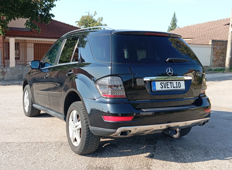 Mercedes-Benz ML 350 МЛ-350D-NAVI-КОЖА-КЛИМА, снимка 4 - Автомобили и джипове - 53571465