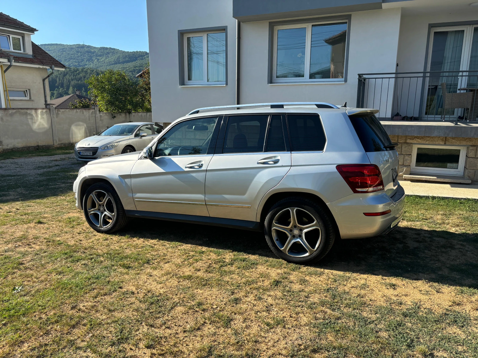 Mercedes-Benz GLK 350 - изображение 2