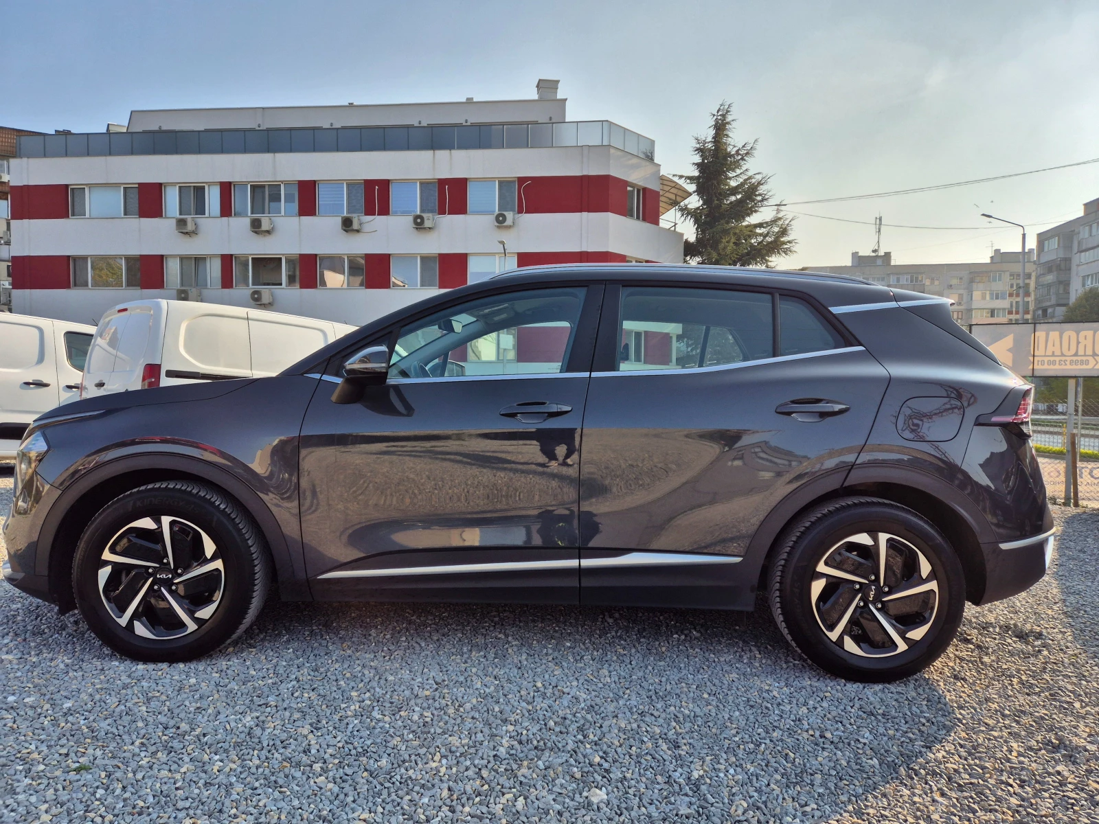 Kia Sportage 1.6 CRDI-HIBRID-AVTOMAT-LINE ASSIST-LED-DISTRONIC - изображение 7