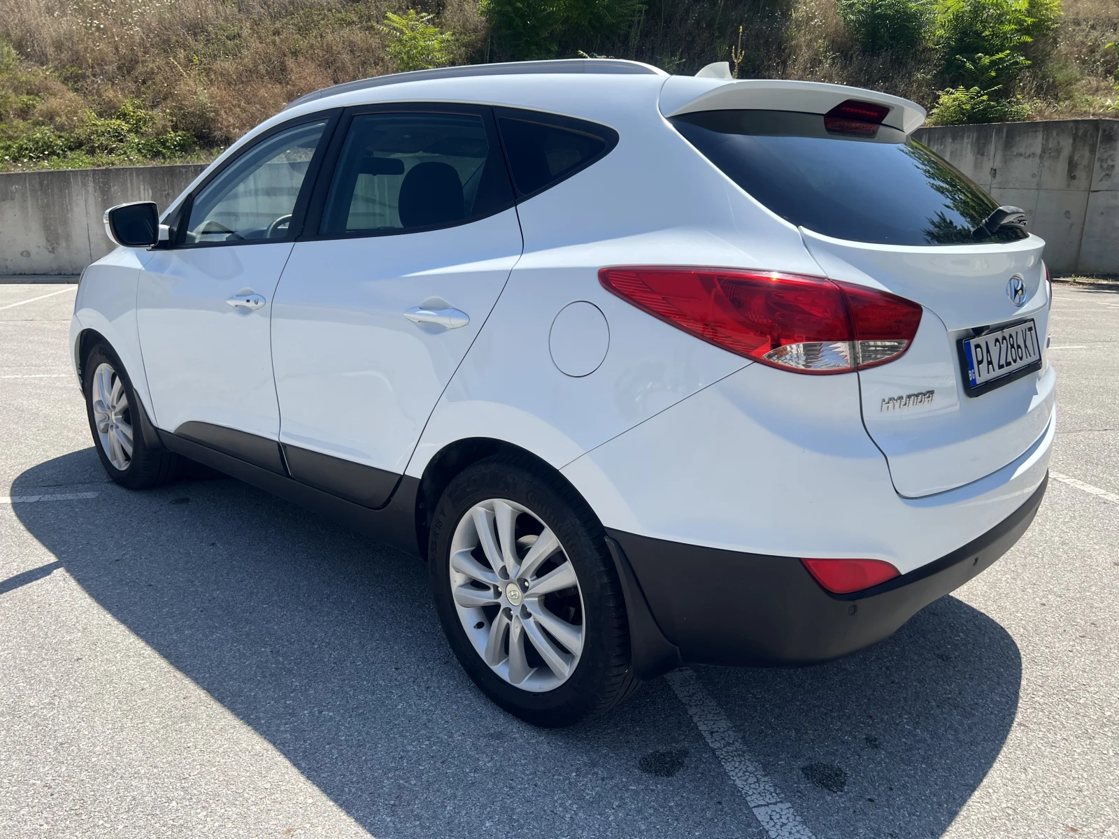 Hyundai IX35 2.0 163 к.с - изображение 4