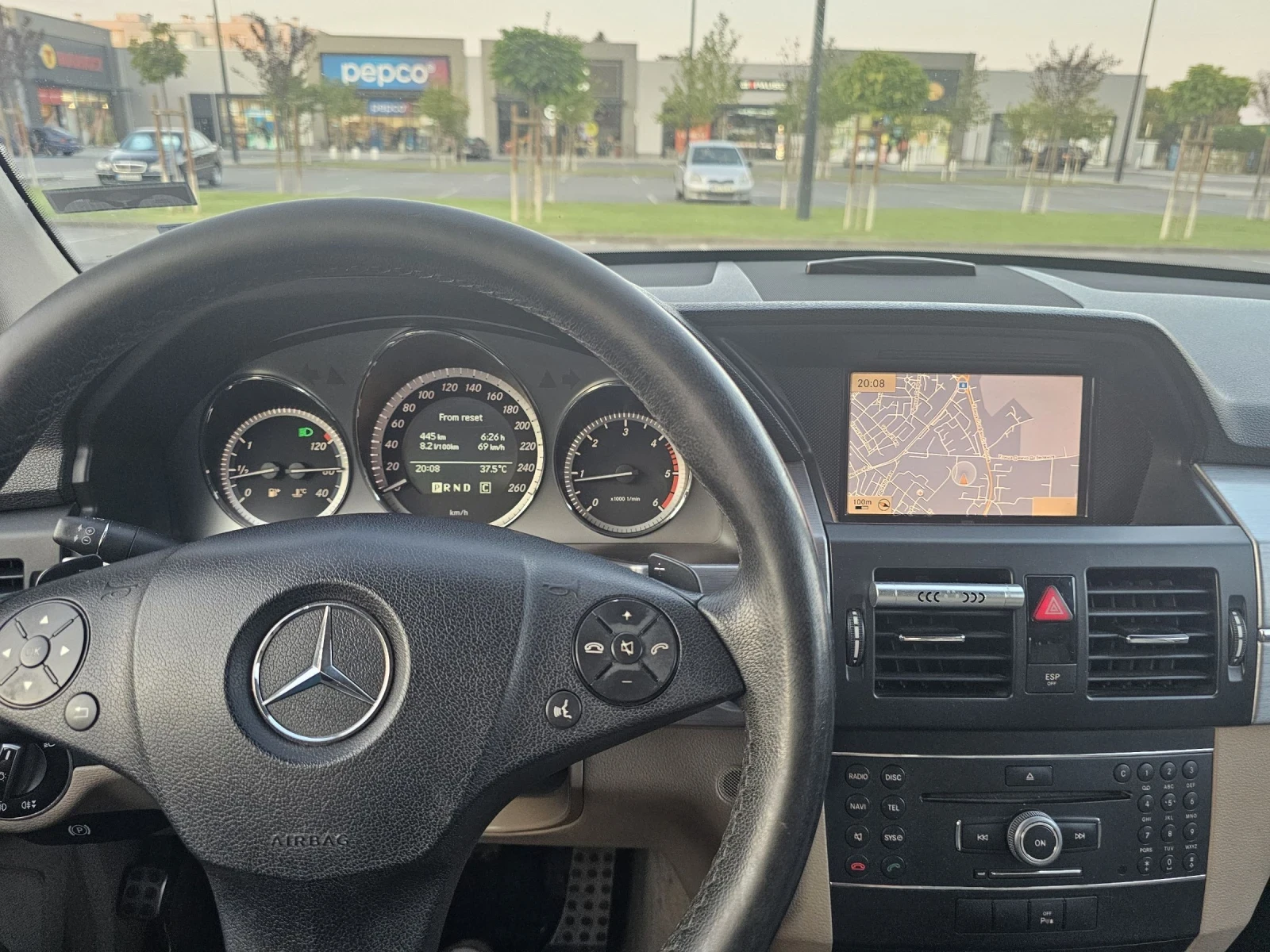 Mercedes-Benz GLK Gla 220 - изображение 10