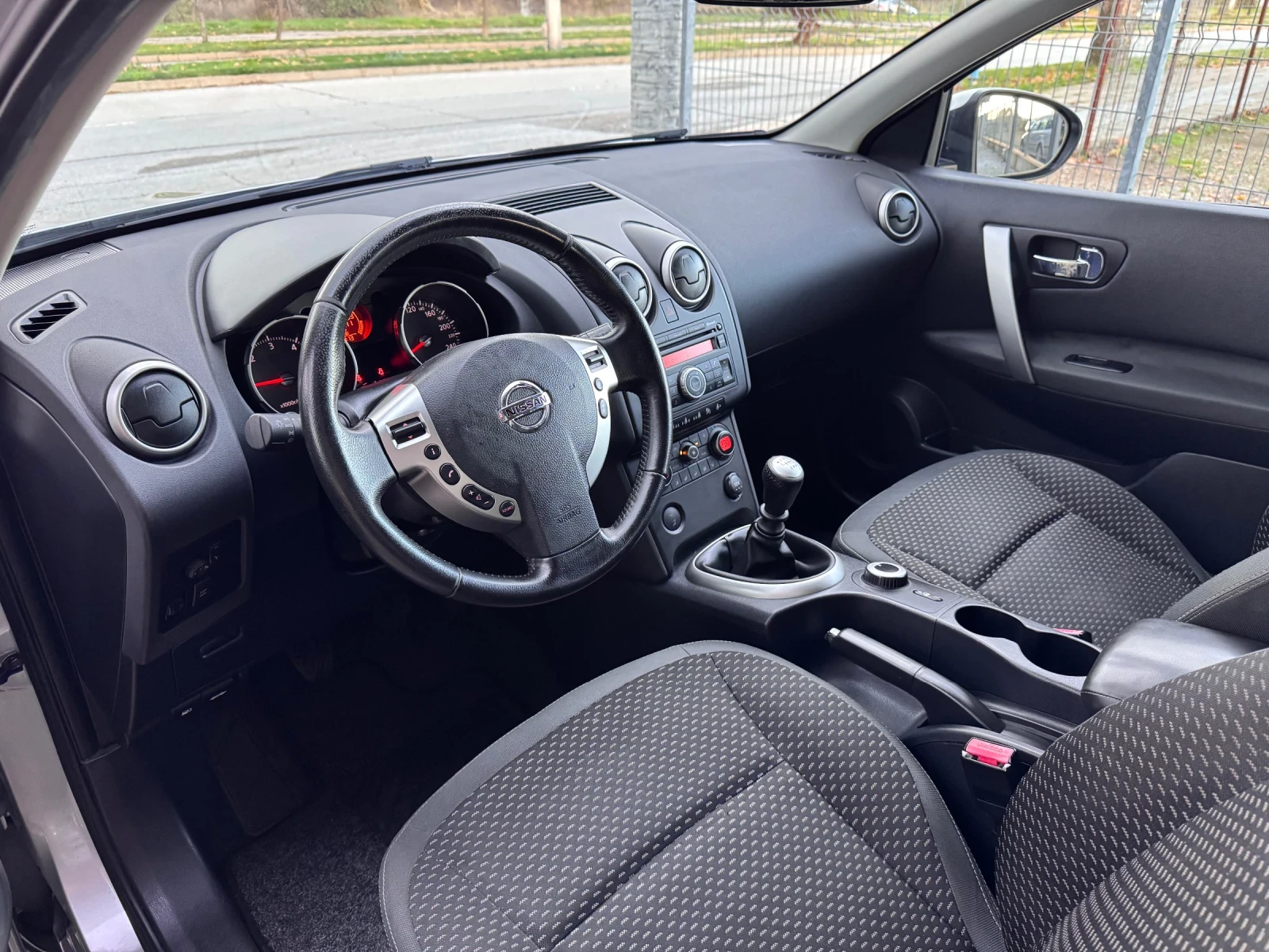 Nissan Qashqai 2.0DCI 4x4 6ск 146хил.км* ПЕРФЕКТЕН*  - изображение 9