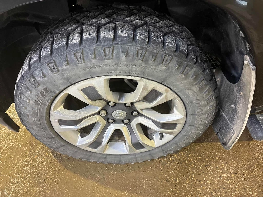 Dodge RAM 1500 * Laramie Longhorn * CARFAX * БЕЗ ПЪРВОНАЧАЛНА ВНО - изображение 7