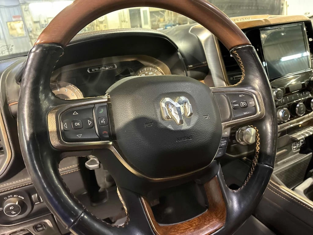 Dodge RAM 1500 * Laramie Longhorn * CARFAX * ��� ������������ ��� | Mobile.bg � ����������� 17