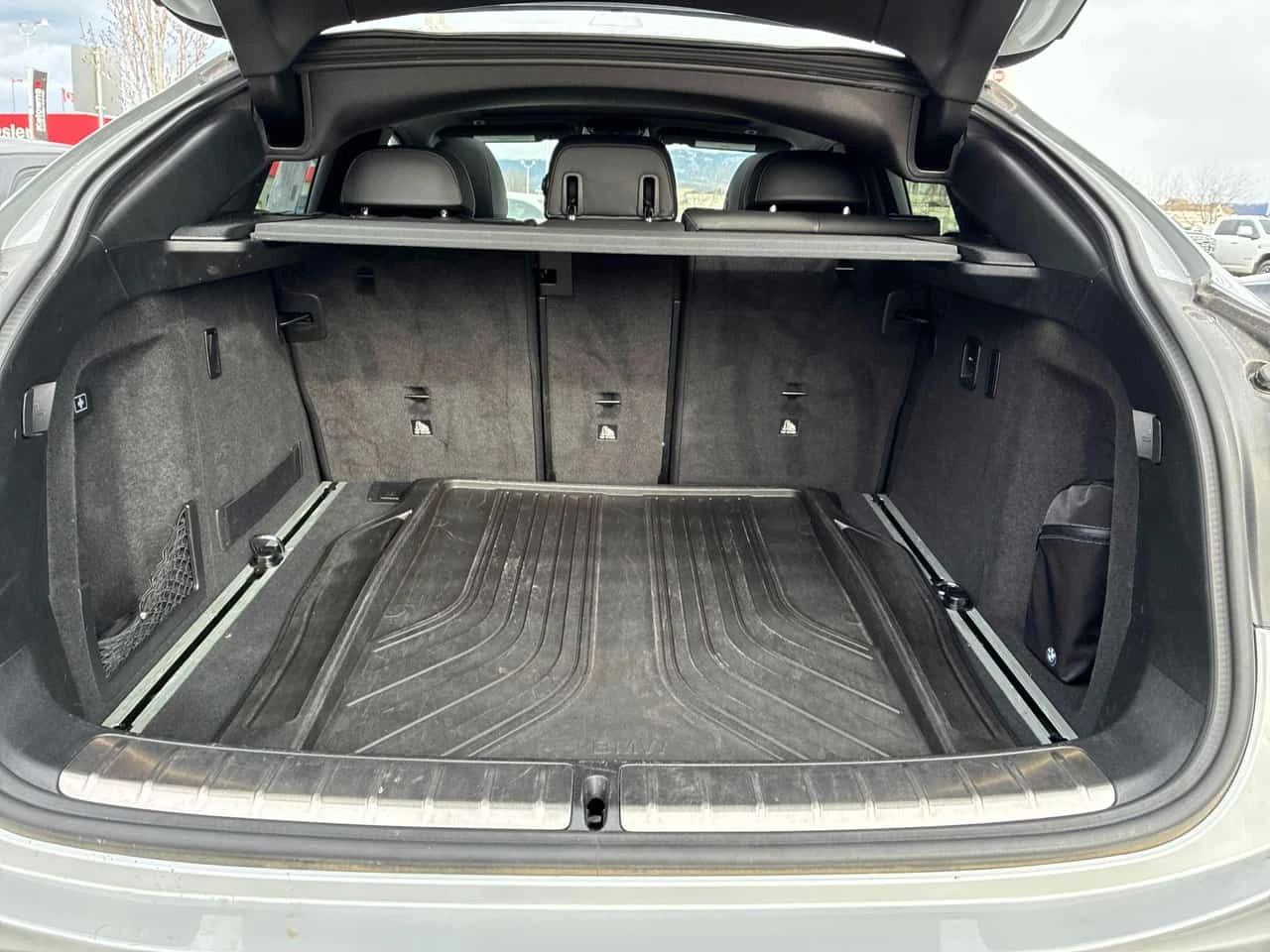 BMW X4 XDRIVE30I * FULL M PACK* ПАНОРАМА* ПОДГРЕВИ* КАМЕР, снимка 16 - Автомобили и джипове - 53836605