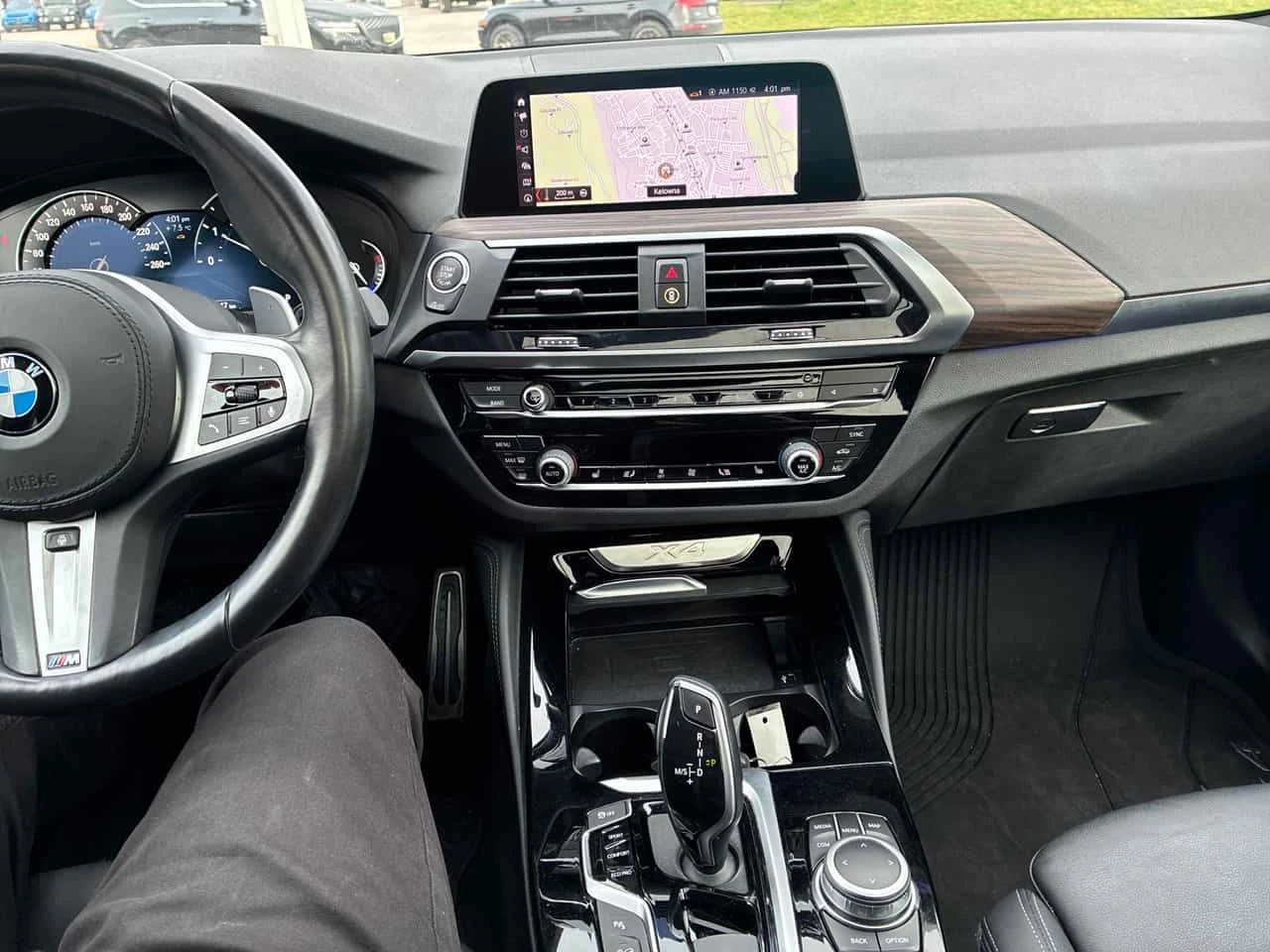 BMW X4 XDRIVE30I * FULL M PACK* ПАНОРАМА* ПОДГРЕВИ* КАМЕР, снимка 9 - Автомобили и джипове - 53836605