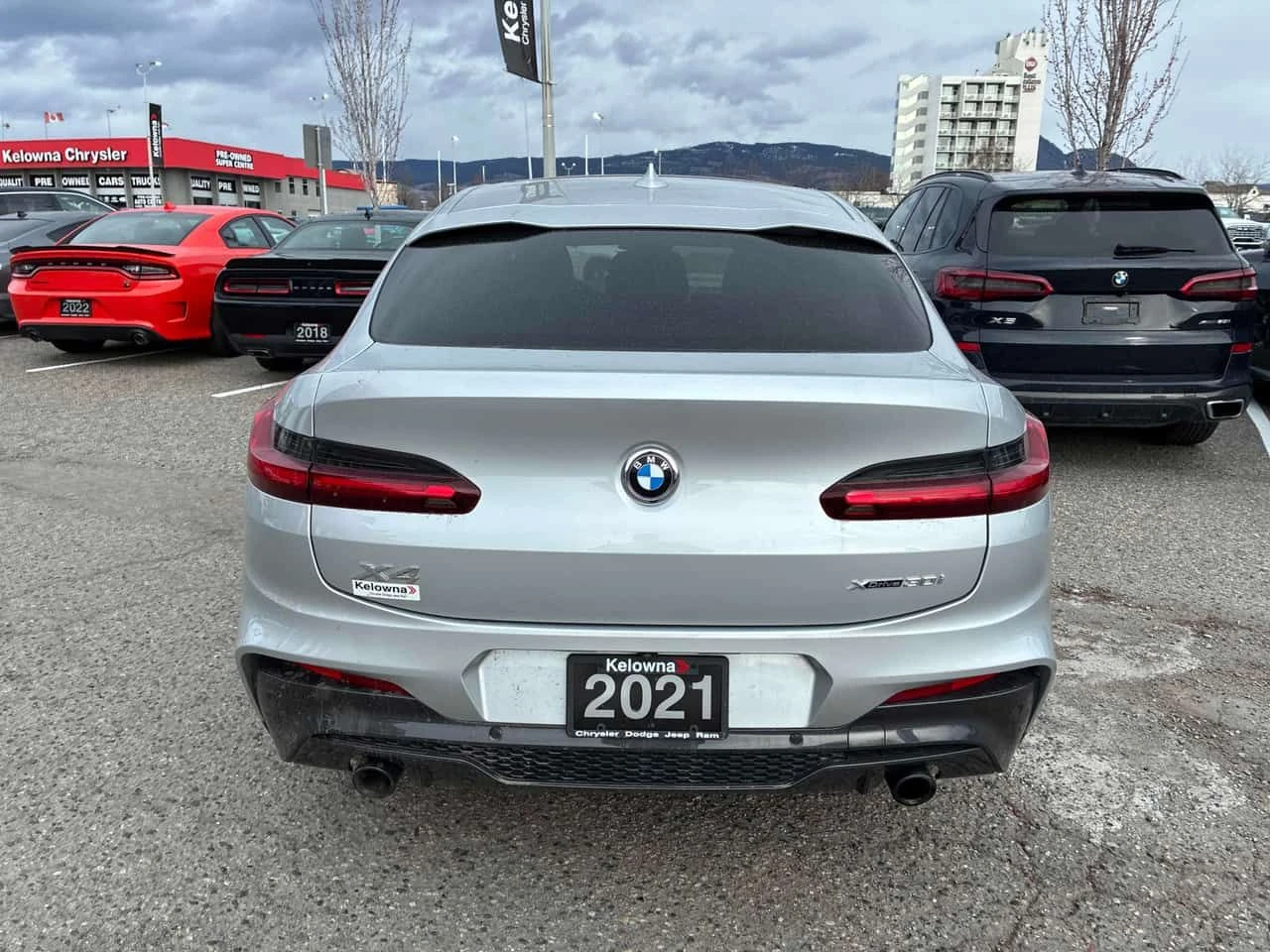 BMW X4 XDRIVE30I * FULL M PACK* ПАНОРАМА* ПОДГРЕВИ* КАМЕР, снимка 5 - Автомобили и джипове - 53836605