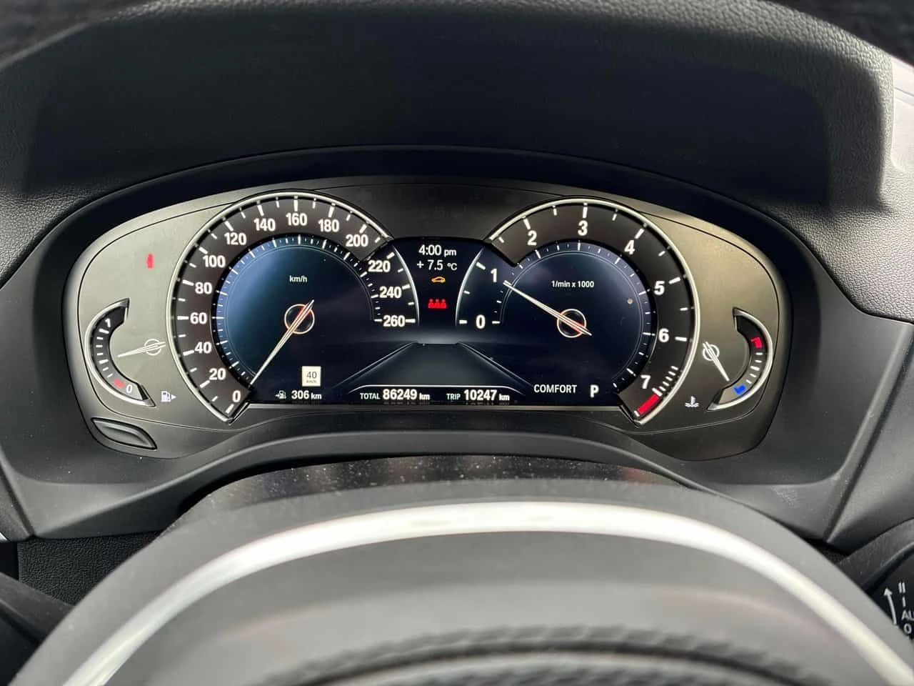 BMW X4 XDRIVE30I * FULL M PACK* ПАНОРАМА* ПОДГРЕВИ* КАМЕР, снимка 8 - Автомобили и джипове - 53836605