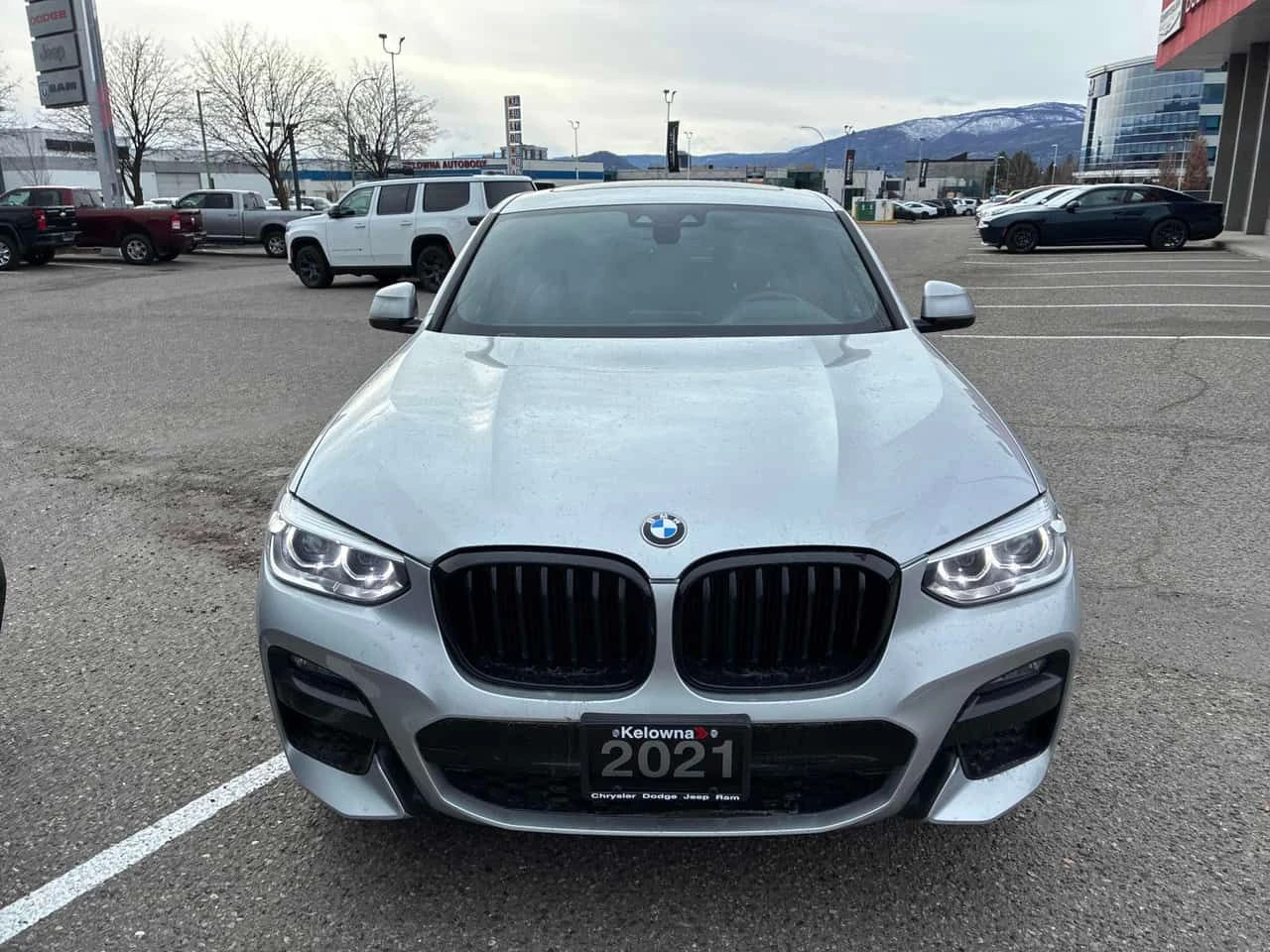 BMW X4 XDRIVE30I * FULL M PACK* ПАНОРАМА* ПОДГРЕВИ* КАМЕР, снимка 2 - Автомобили и джипове - 53836605