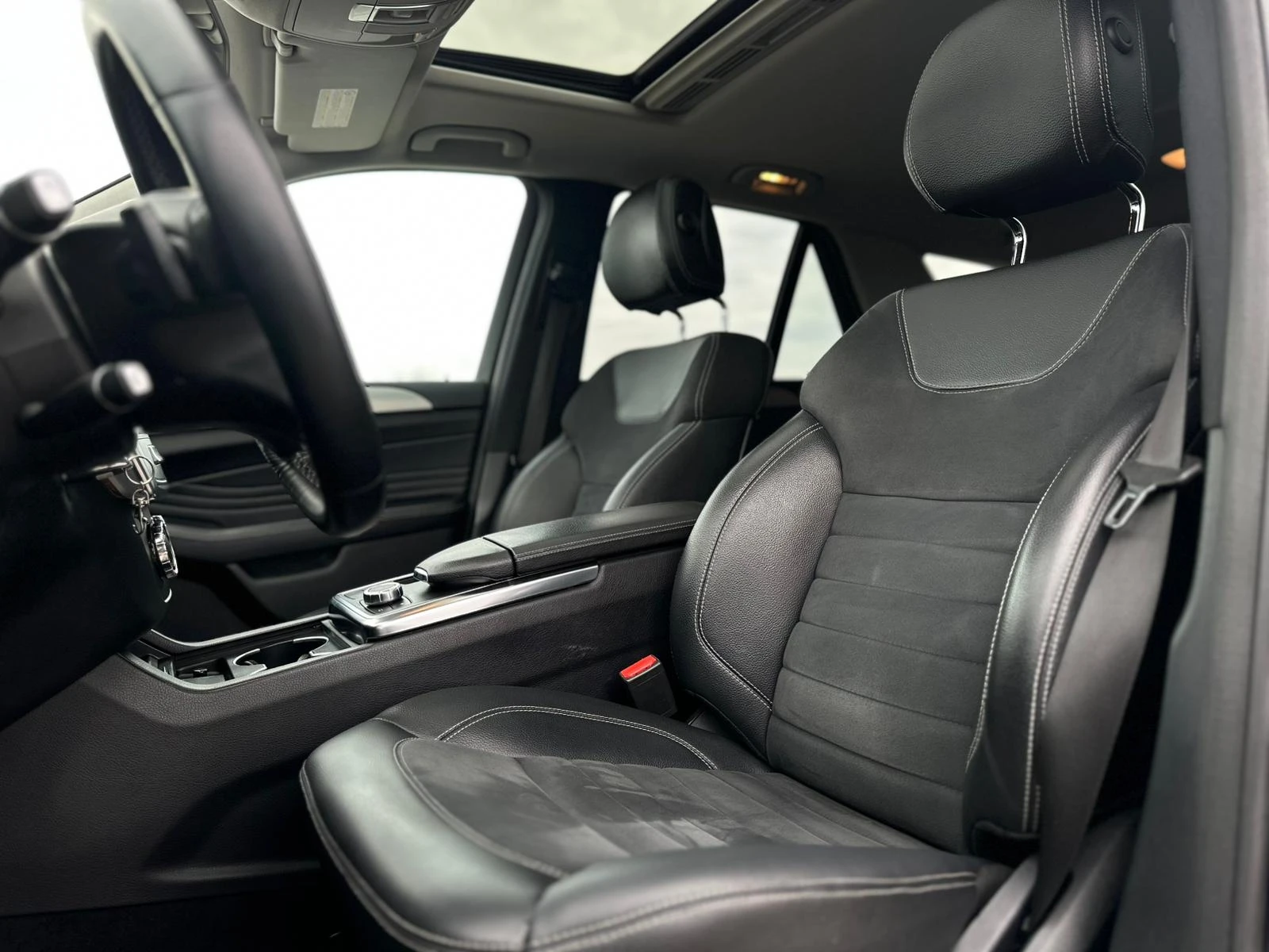 Mercedes-Benz ML 350 / 4-MATIC / FULL LED / BLUETEC / ПРУЖИНИ /, снимка 10 - Автомобили и джипове - 54040952