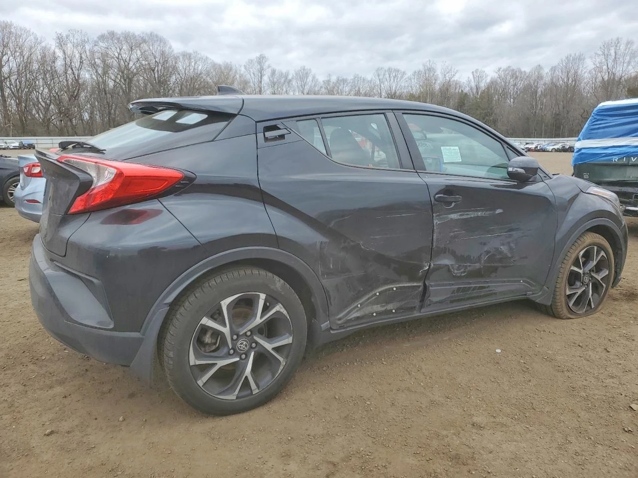 Toyota C-HR 2l Xle* FWD, снимка 3 - Автомобили и джипове - 54279710