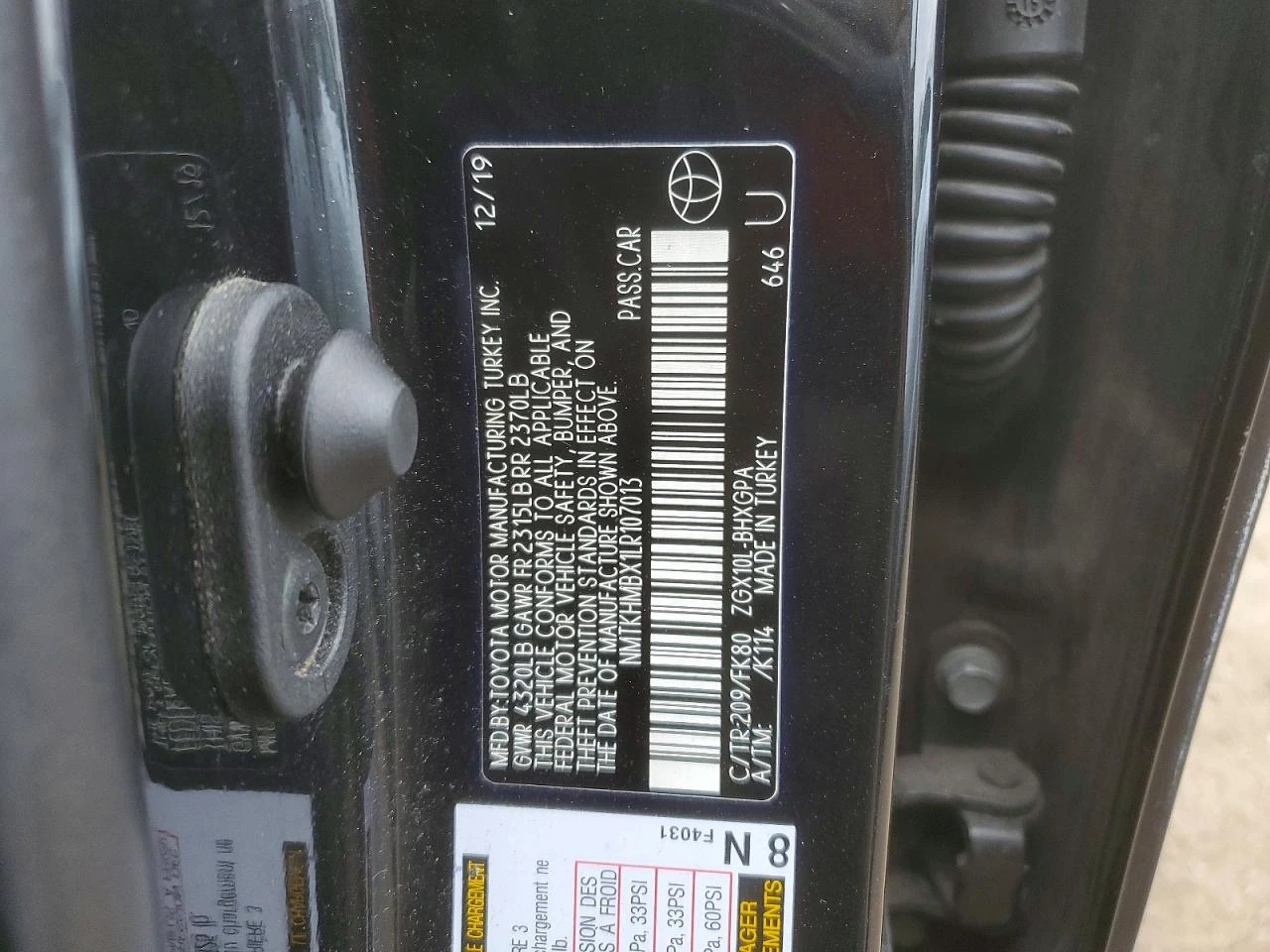 Toyota C-HR 2l Xle* FWD, снимка 12 - Автомобили и джипове - 54279710