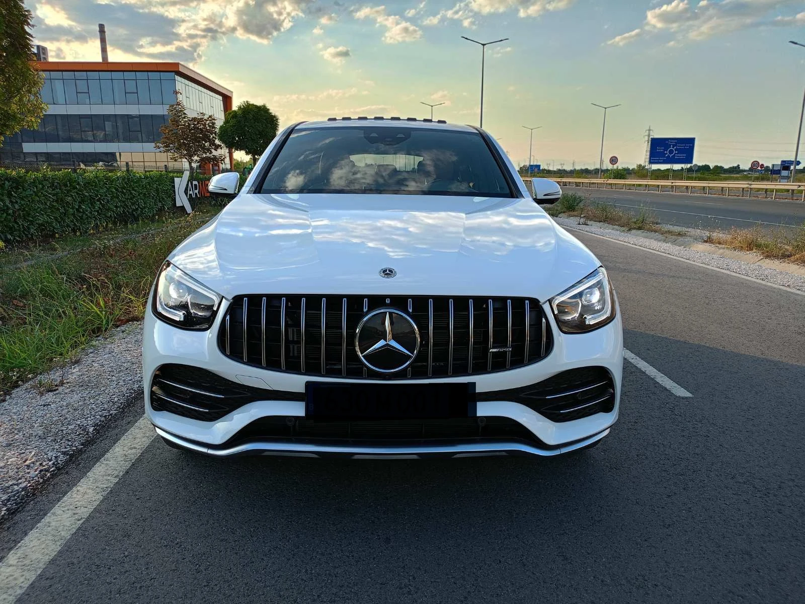 Mercedes-Benz GLC 43 AMG AMG/4 MATIC/designo/ COUPE, снимка 7 - Автомобили и джипове - 54683116