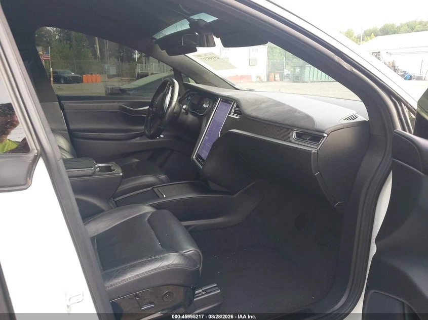 Tesla Model X 60D/P100D/P90D, снимка 5 - Автомобили и джипове - 55893384