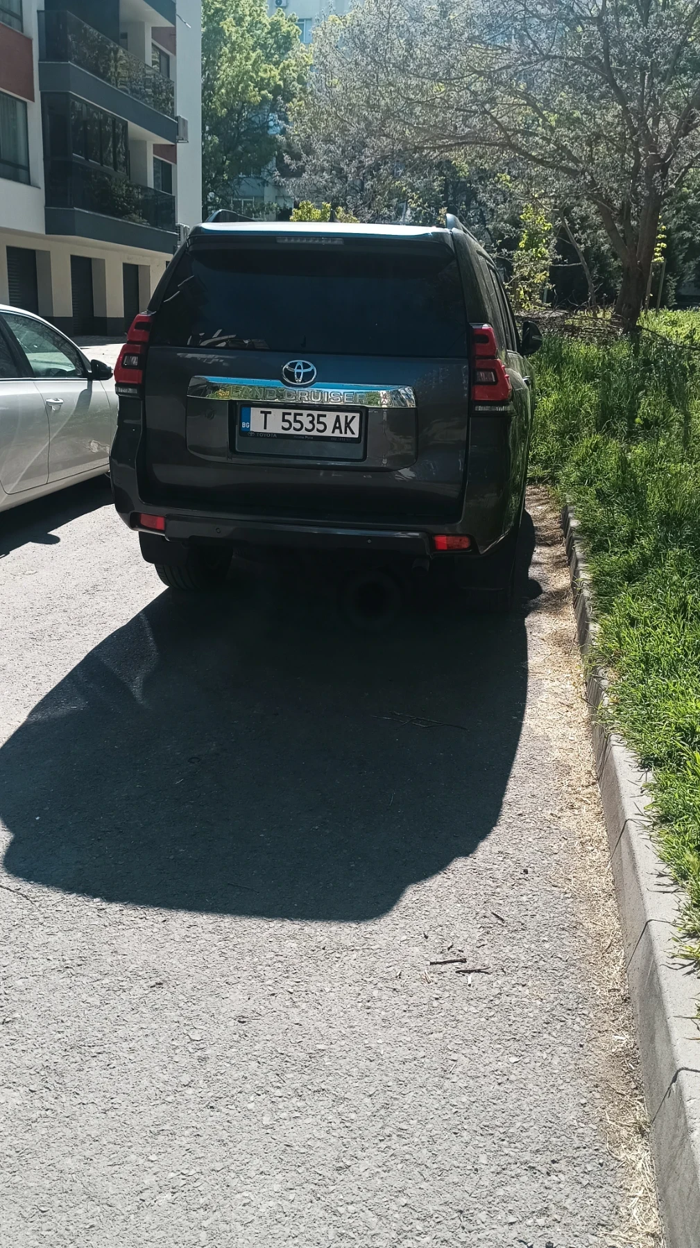 Toyota Land cruiser, снимка 4 - Автомобили и джипове - 55904843