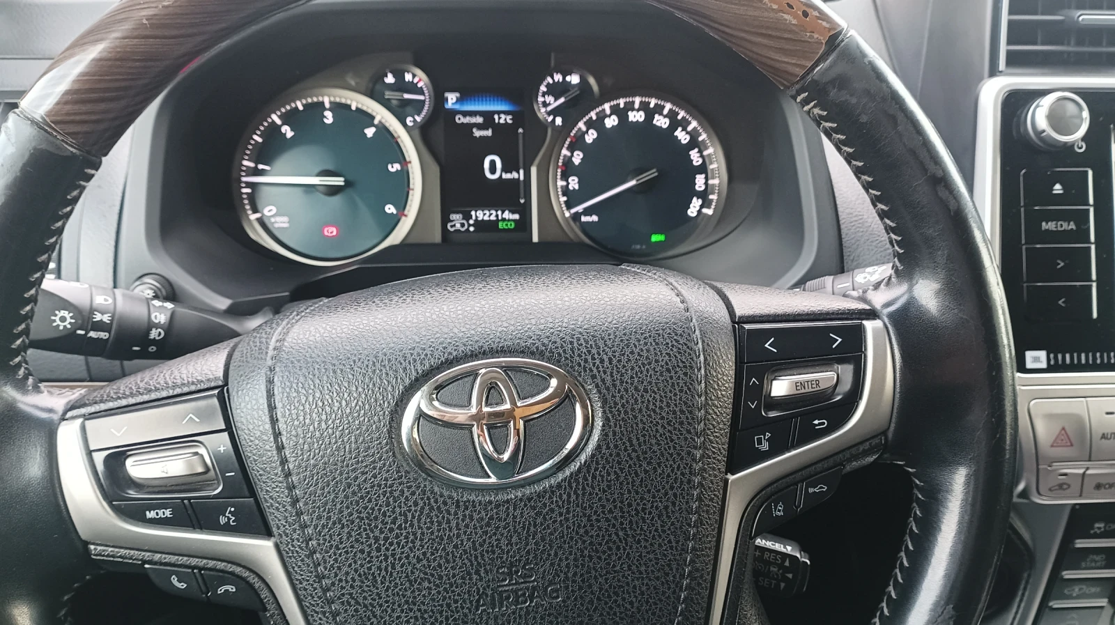 Toyota Land cruiser, снимка 13 - Автомобили и джипове - 55904843