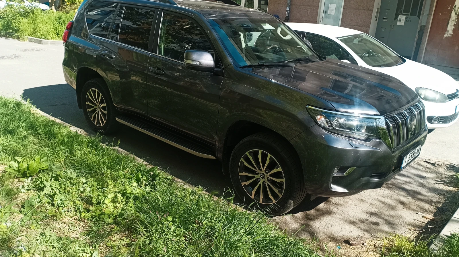 Toyota Land cruiser, снимка 3 - Автомобили и джипове - 55904843