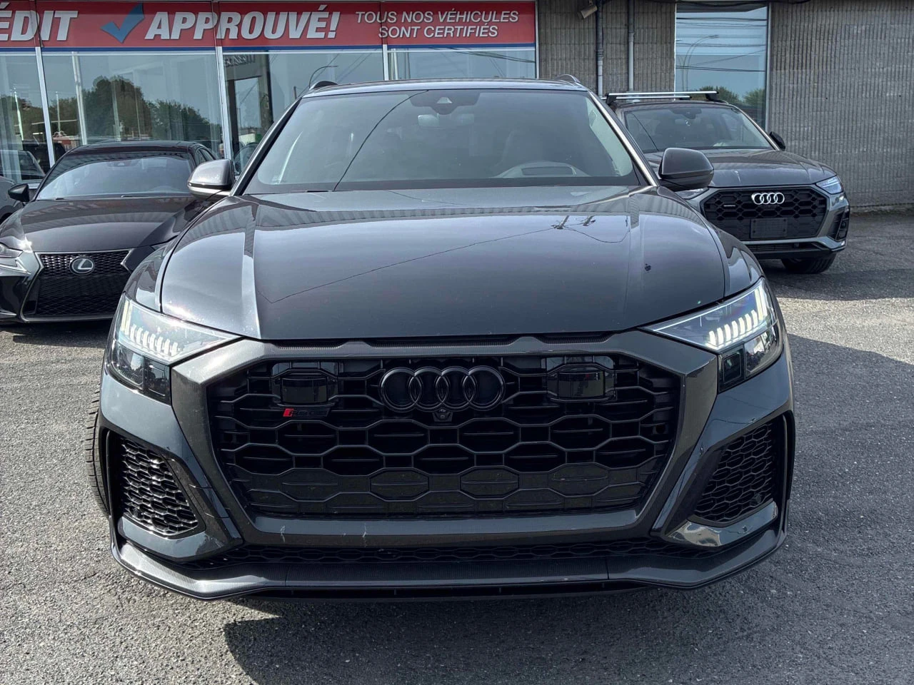 Audi RSQ8 HUD* ДИСТРОНИК* ОБДУХ* 360, снимка 6 - Автомобили и джипове - 56103840