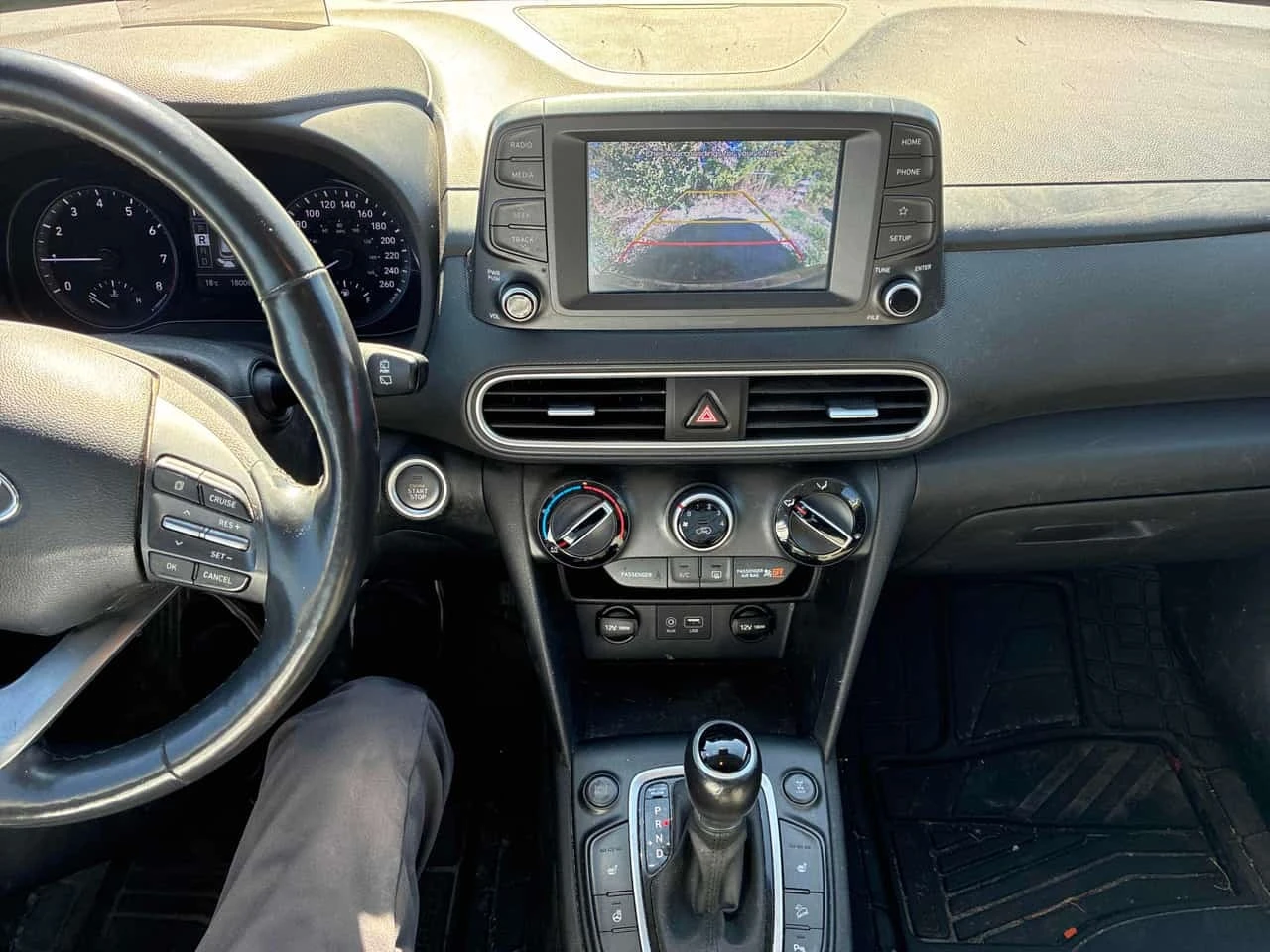 Hyundai Kona * Trend * АВТОКРЕДИТ * ГЛАВНО ПРЕДСТАВИТЕЛСТВО, снимка 9 - Автомобили и джипове - 56213540