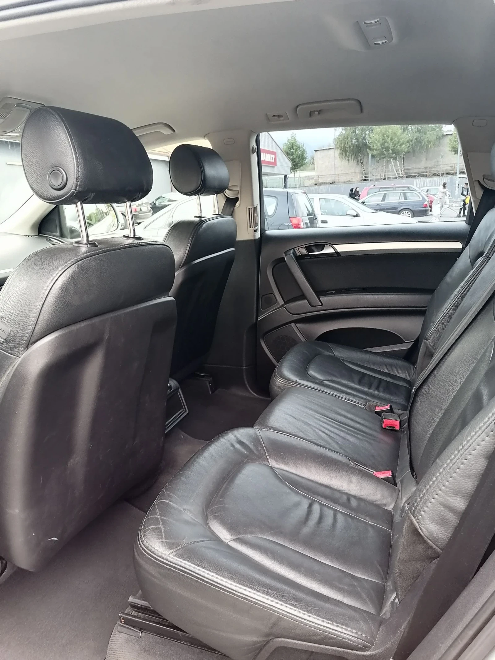 Audi Q7 S-Line/7 места/ПРУЖИНИ, снимка 12 - Автомобили и джипове - 56235311