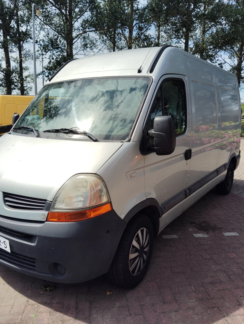 Renault Master, снимка 1 - Бусове и автобуси - 47836477