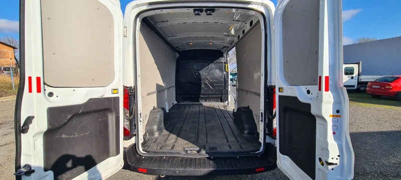 Ford Transit 2.0 tdci 130ps, снимка 14 - Бусове и автобуси - 48499199