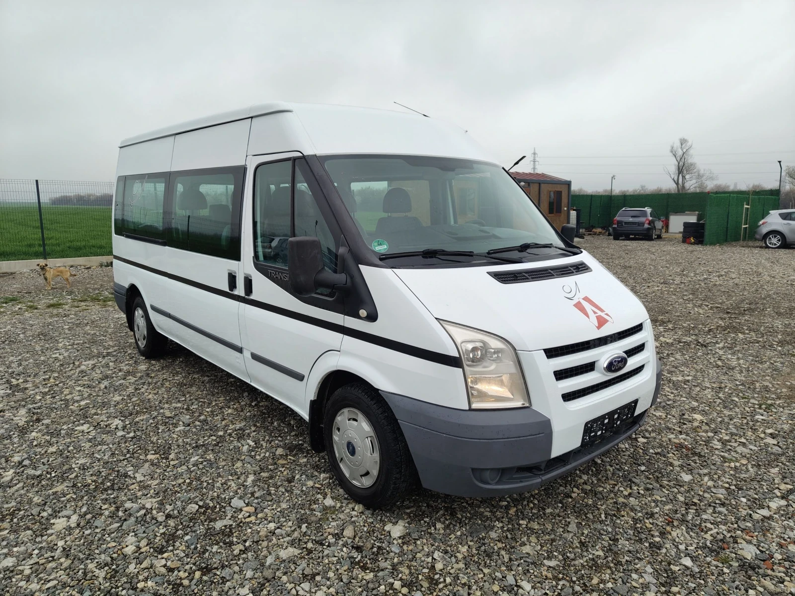 Ford Transit 2.2TDCI 115 ORIGINAL 8+ 1 Maxi , снимка 7 - Бусове и автобуси - 54037600