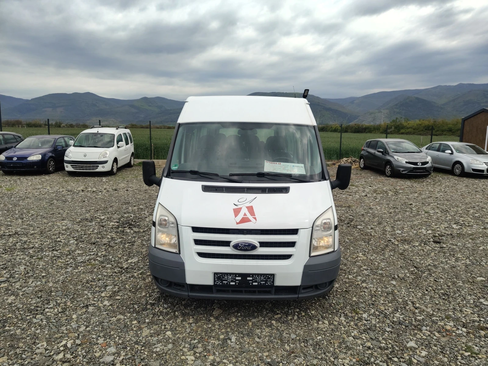 Ford Transit 2.2TDCI 115 ORIGINAL 8+ 1 Maxi , снимка 2 - Бусове и автобуси - 54037600