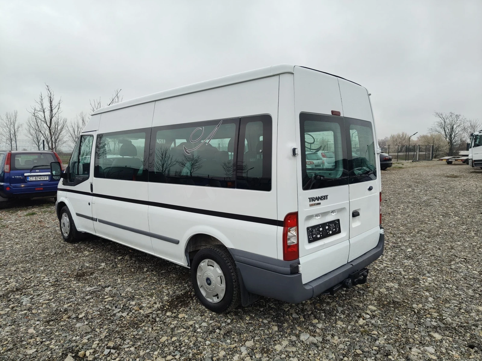 Ford Transit 2.2TDCI 115 ORIGINAL 8+ 1 Maxi , снимка 3 - Бусове и автобуси - 54037600
