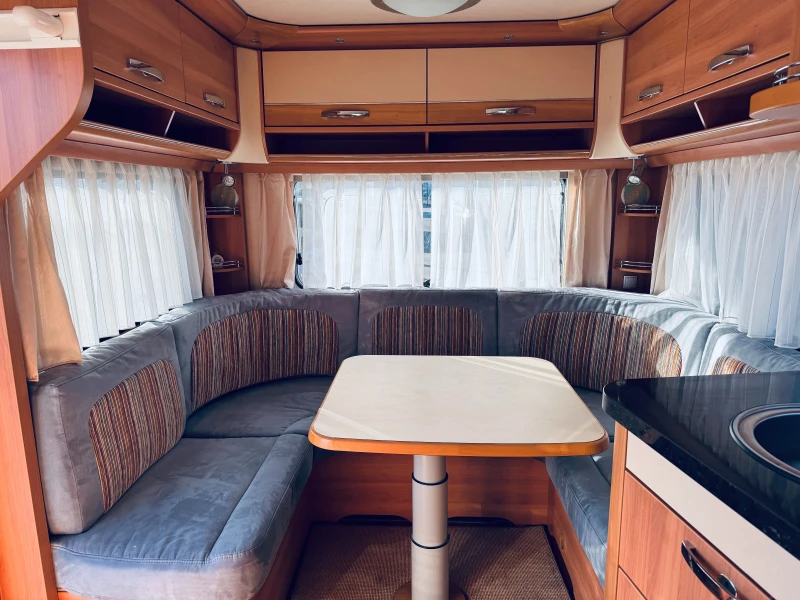 Каравана HYMER / ERIBA   NOVA 531 Внос от Швейцария , снимка 9 - Каравани и кемпери - 48503220