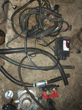 Продавам пълна газова уредба ATIKER ,производство 07.2022г., демонтирана от работещ автомобил., снимка 1