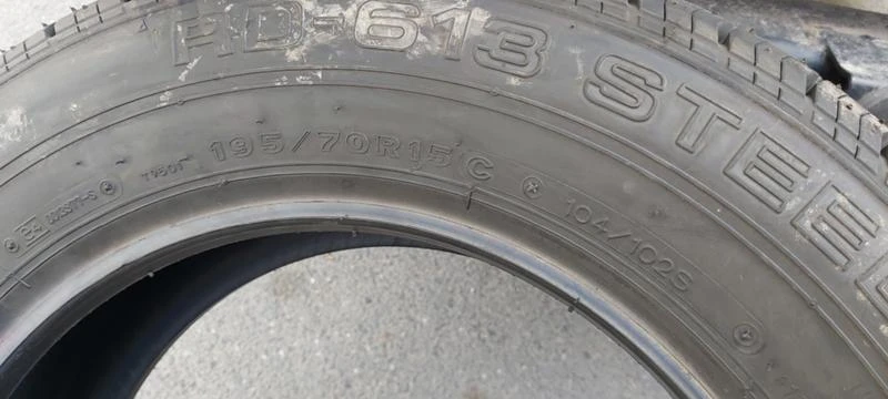 Гуми Летни 195/70R15, снимка 4 - Гуми и джанти - 33033787