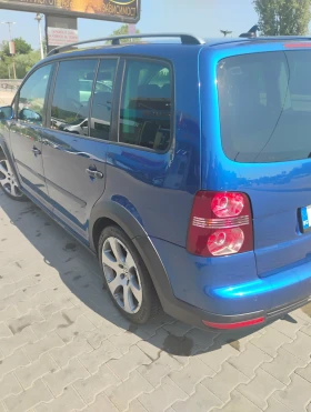 VW Touran 2.0 TDI 140, снимка 4