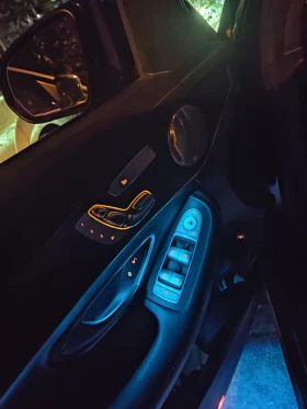 Mercedes-Benz C 400, снимка 15