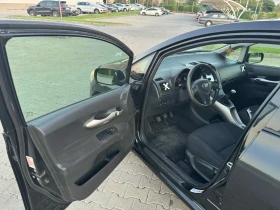 Обява за продажба на Toyota Auris 1.4VVTI ~7 800 лв. - изображение 8