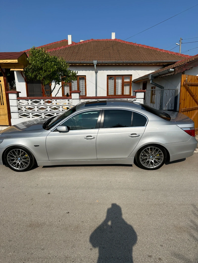 BMW 520 520?, снимка 2 - Автомобили и джипове - 49515926