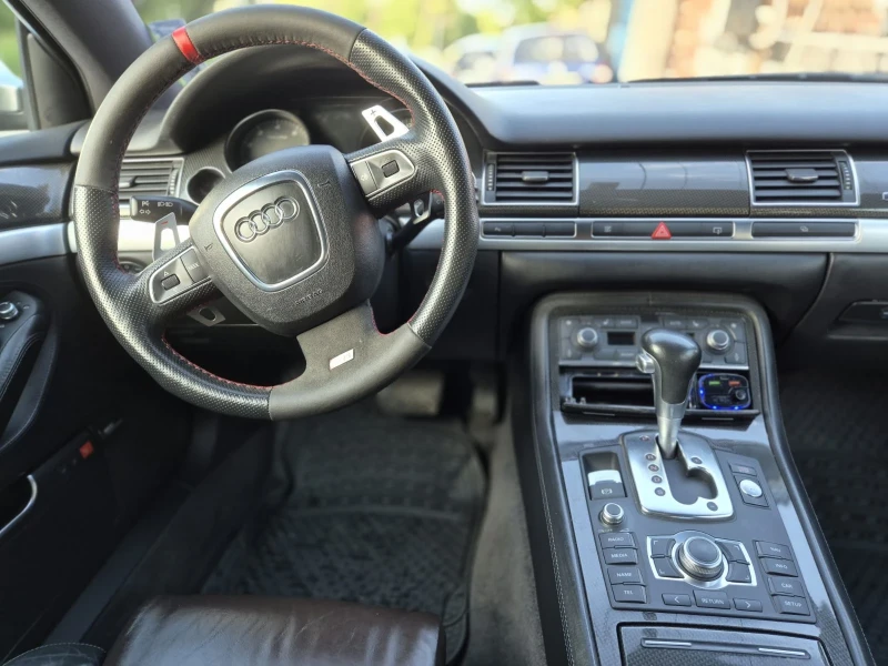 Audi S8 5.2, снимка 3 - Автомобили и джипове - 47550204