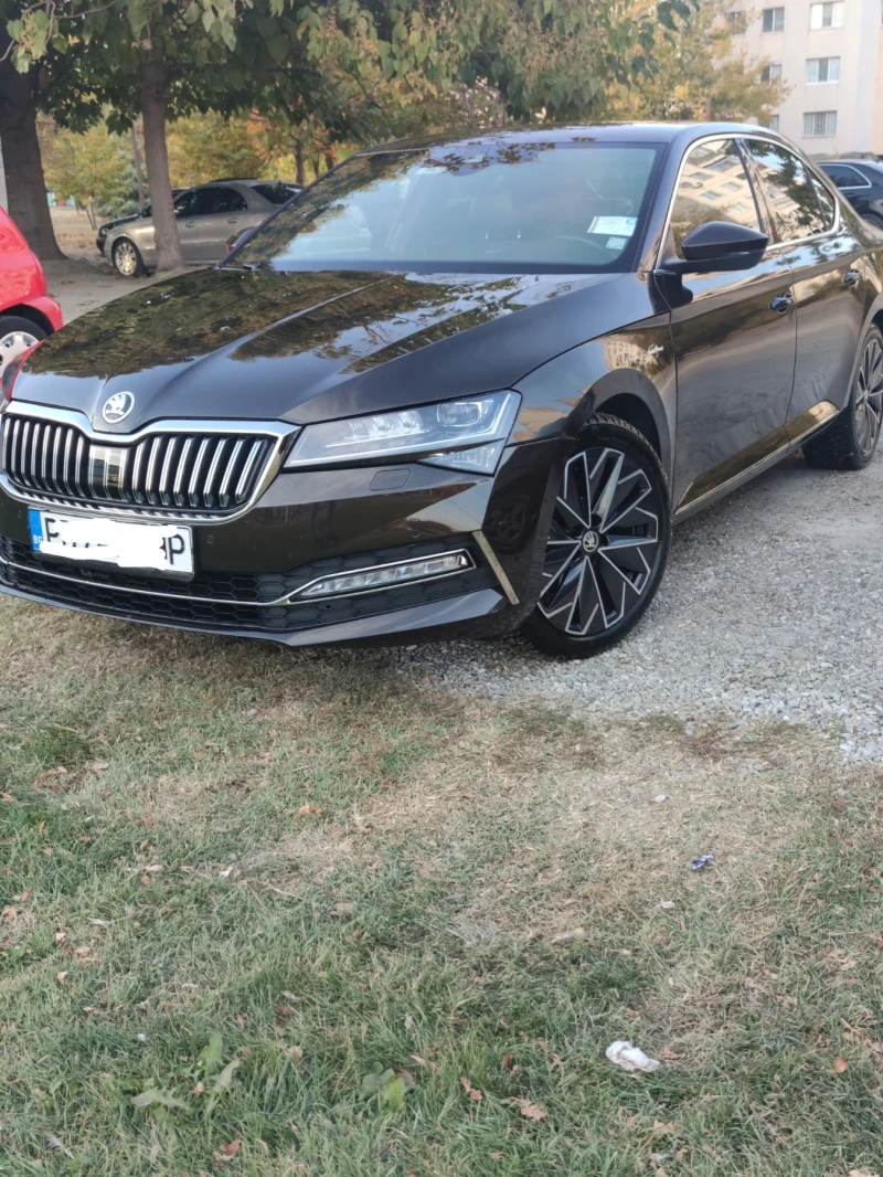 Skoda Superb, снимка 2 - Автомобили и джипове - 47675519