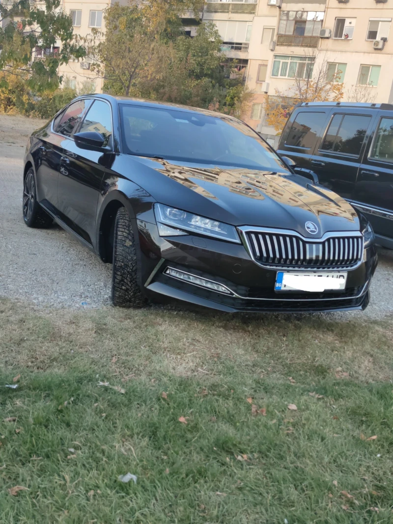 Skoda Superb, снимка 4 - Автомобили и джипове - 47675519