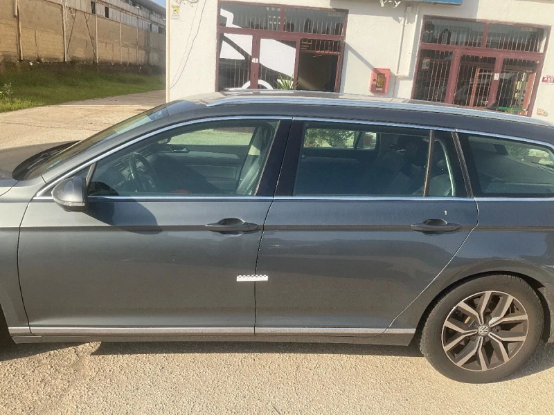 VW Passat 2.0TDI 150hp сервизна книжка, снимка 7 - Автомобили и джипове - 48140637