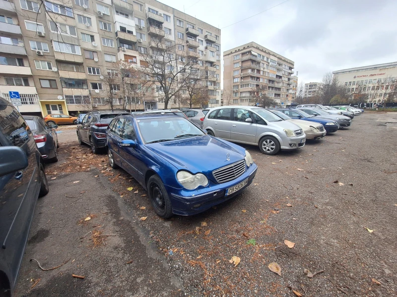 Mercedes-Benz C 270 w203, снимка 1 - Автомобили и джипове - 48243221