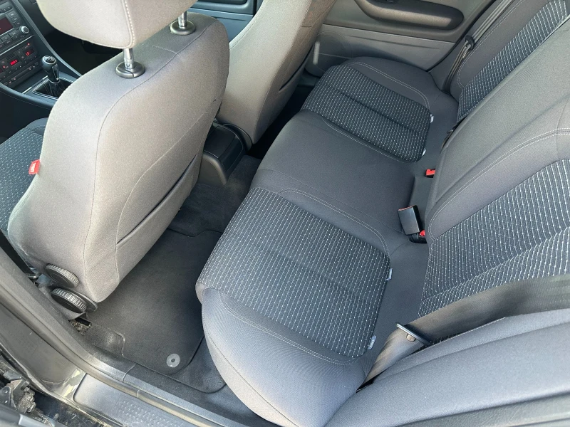 Seat Exeo ST 1.8T, снимка 11 - Автомобили и джипове - 50406307