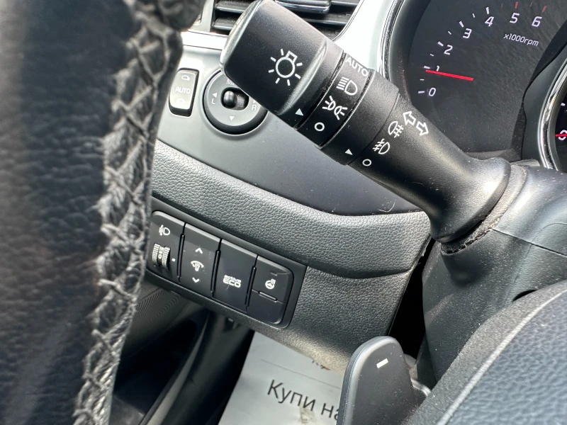 Kia Ceed Автоматик/1.6d 128 к.с., снимка 15 - Автомобили и джипове - 50736871
