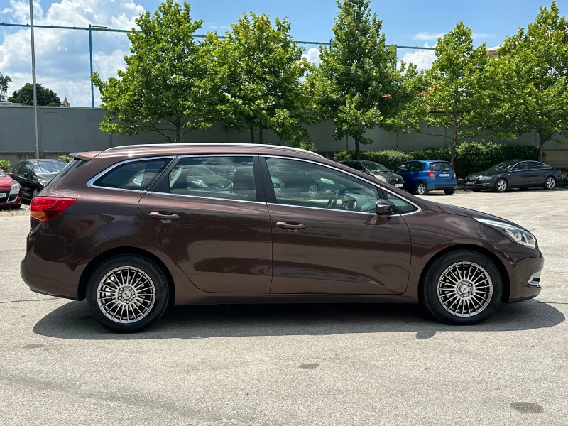 Kia Ceed Автоматик/1.6d 128 к.с., снимка 5 - Автомобили и джипове - 50736871